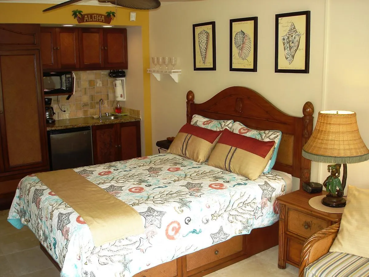 Apartment Islander on the Beach Unit 244 Kapa'a